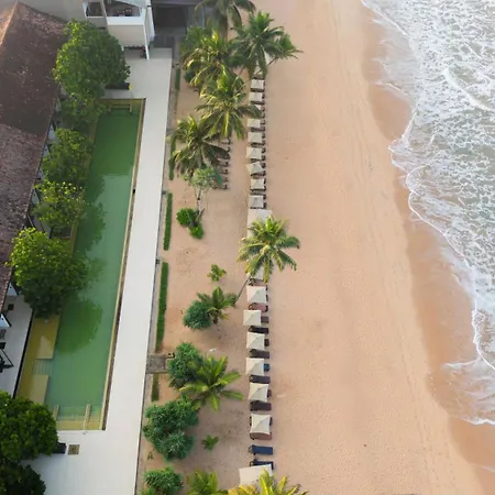 Pandanus Beach Resort & Spa-3